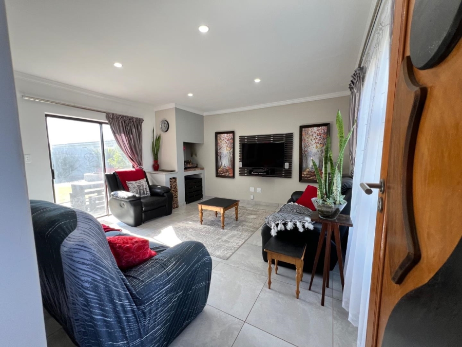 3 Bedroom Property for Sale in Fountains Estate Eastern Cape